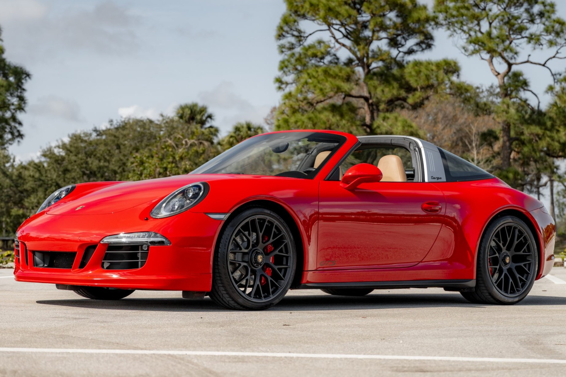 2016 911 Targa 4 GTS photo 2