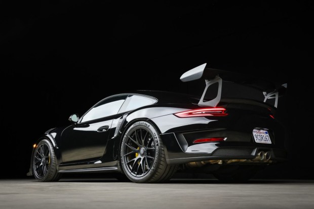 2019 911 GT3 RS photo 2