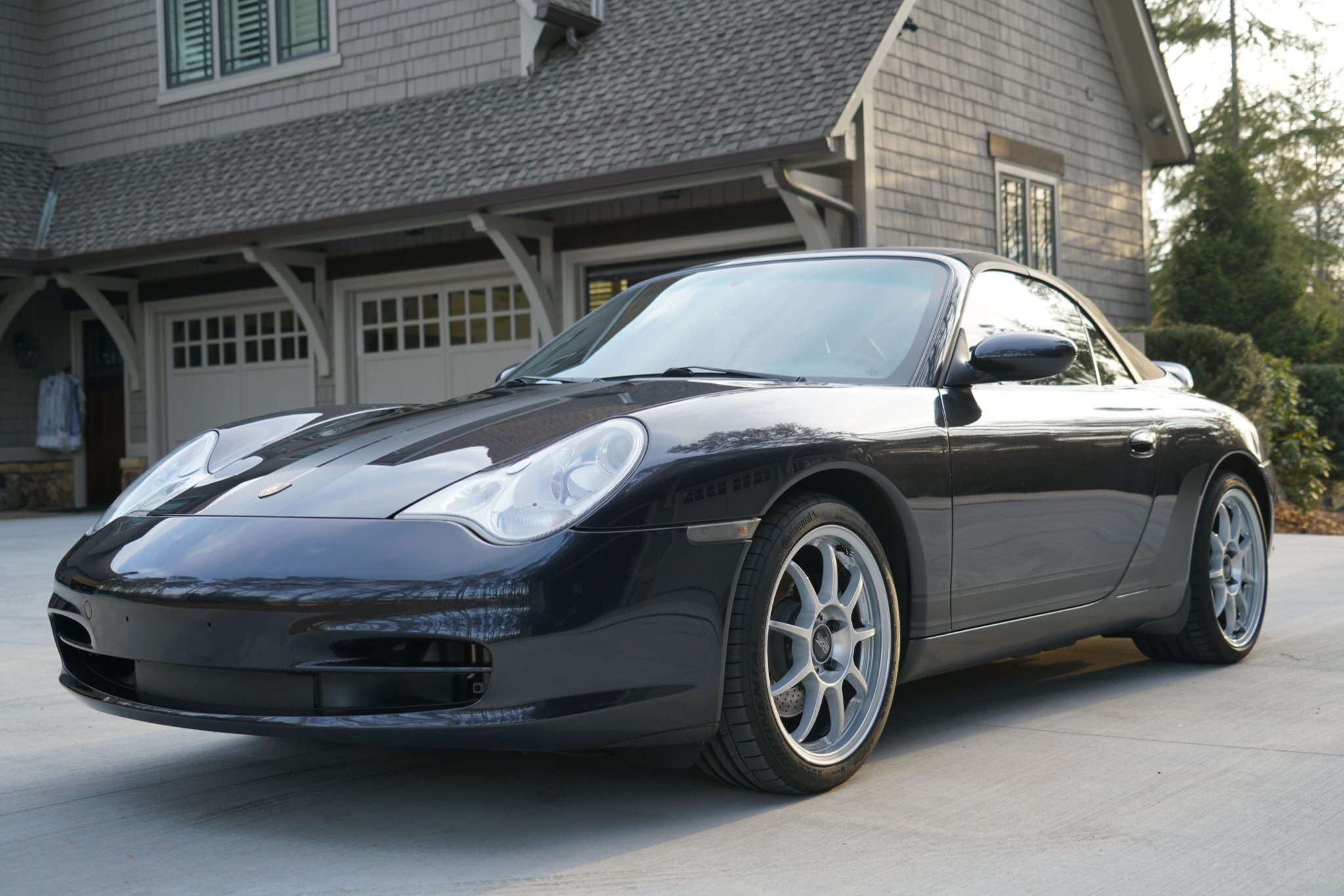 2004 911 Carrera Cabriolet photo 2