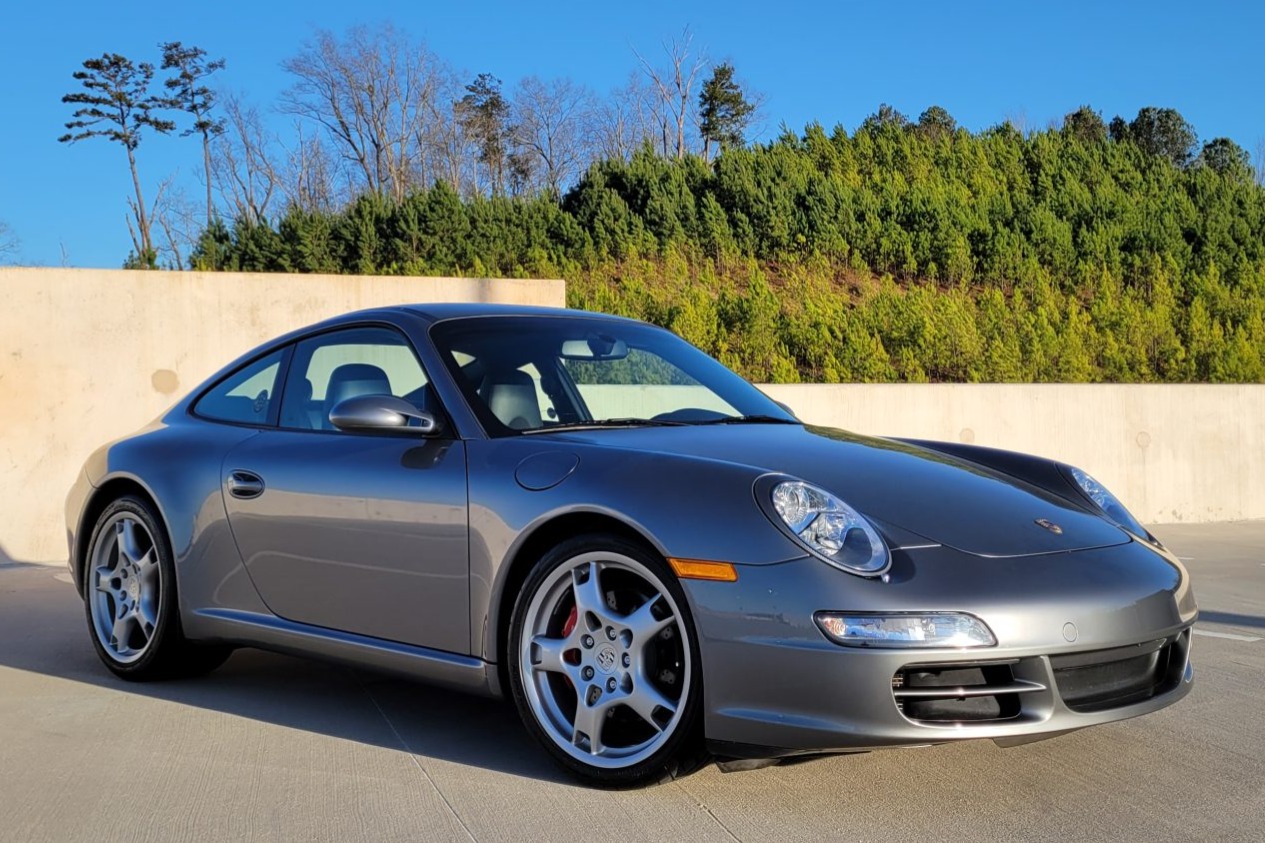 2005 911 Carrera S photo 2