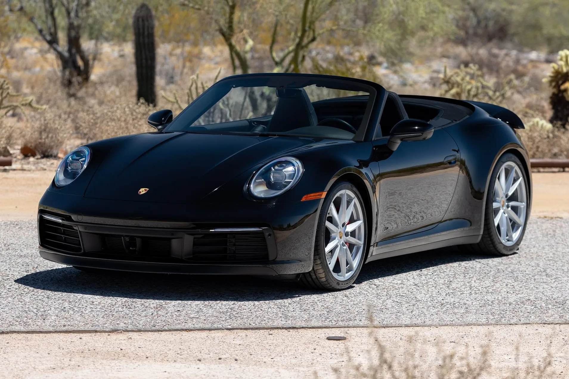 2020 Porsche 911 Carrera 4S Cabriolet