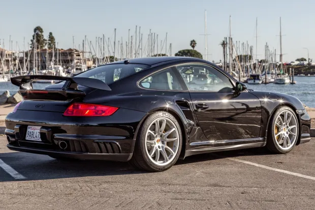 2009 911 GT2 photo 2