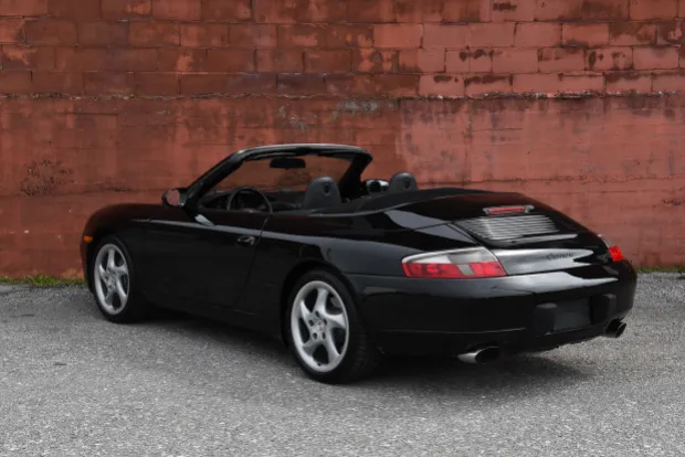2001 911 Carrera photo 2