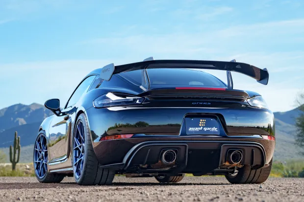 2023 718 Cayman GT4 RS photo 2