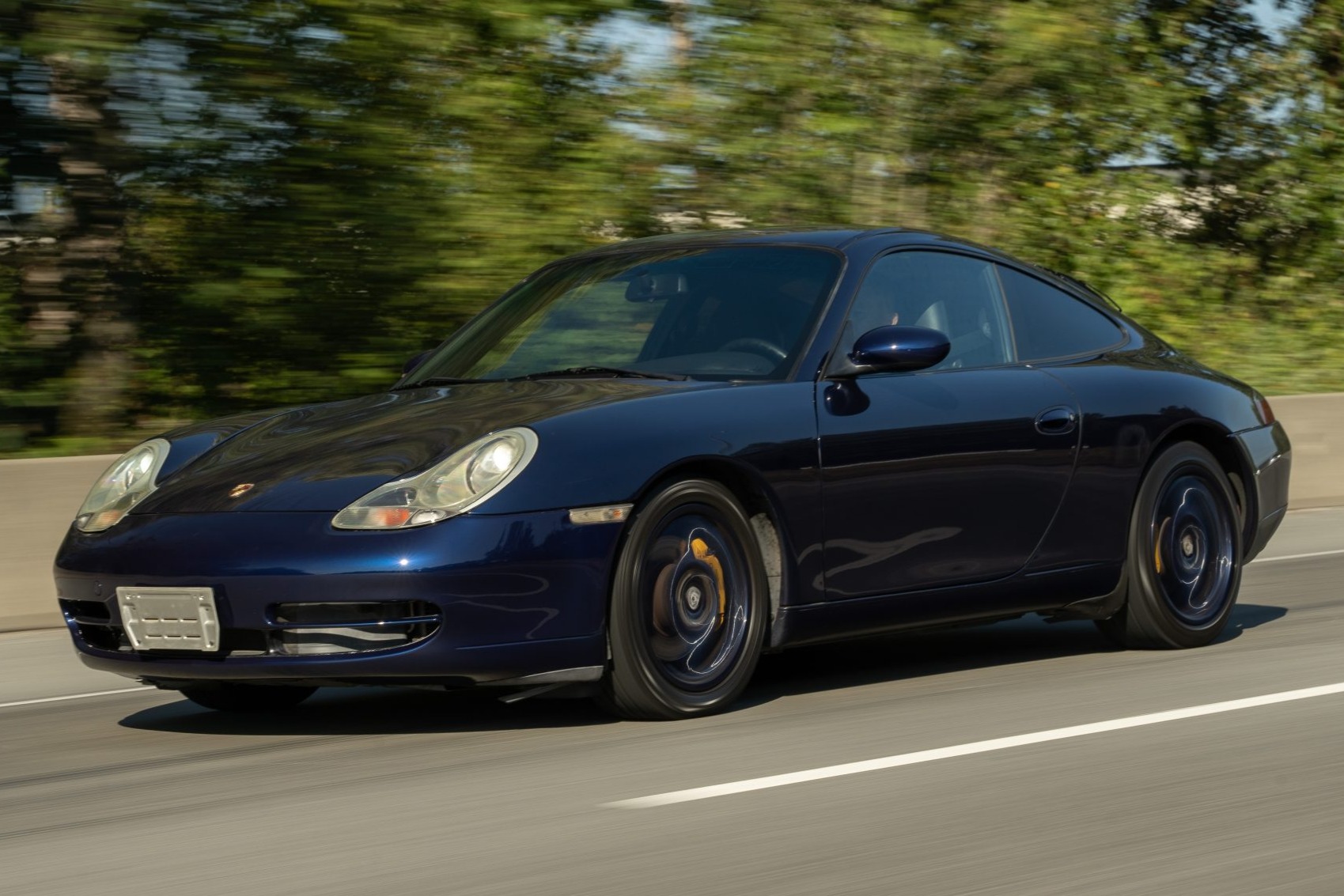 2001 911 Carrera photo 2
