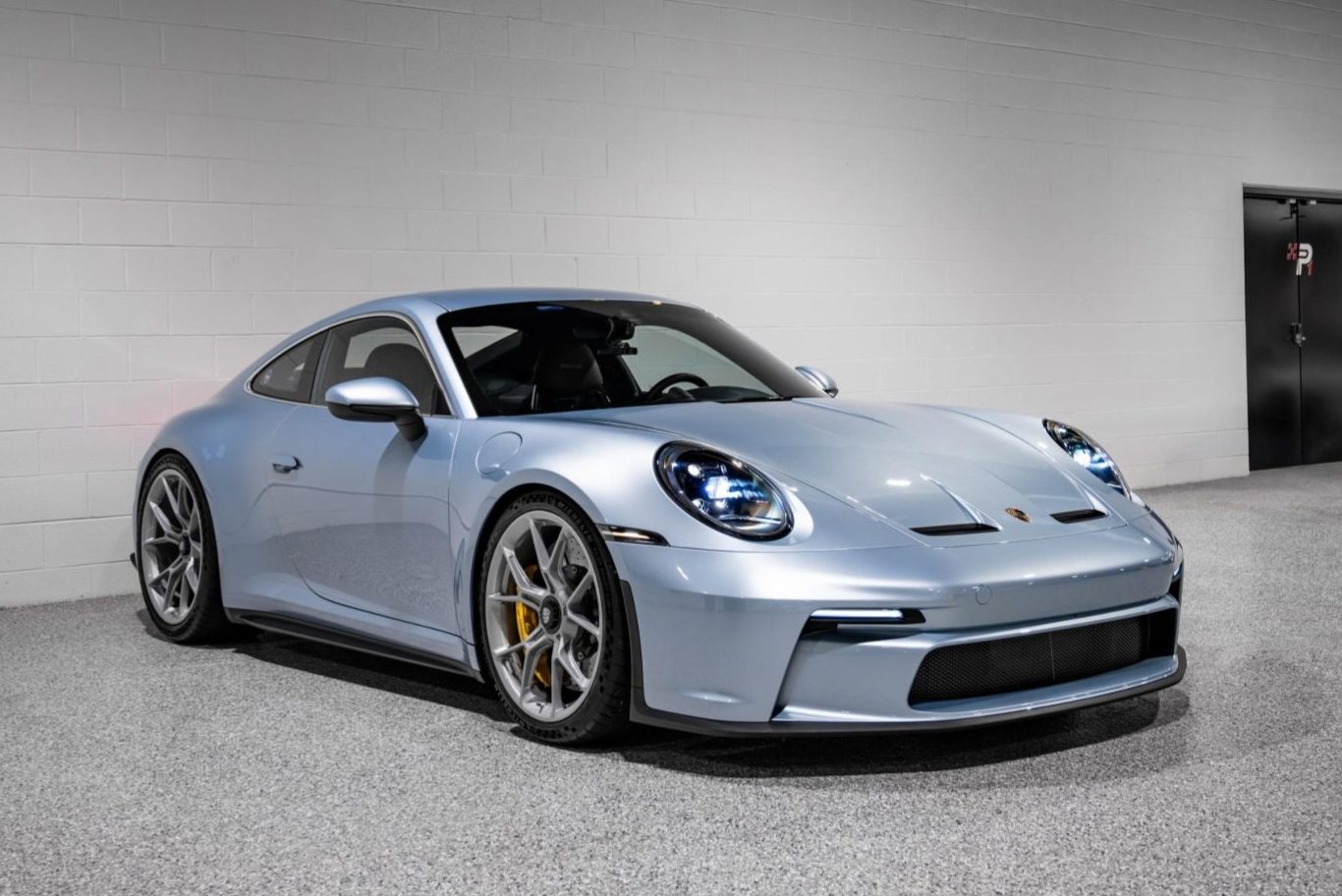 2022 911 GT3 Touring photo 2