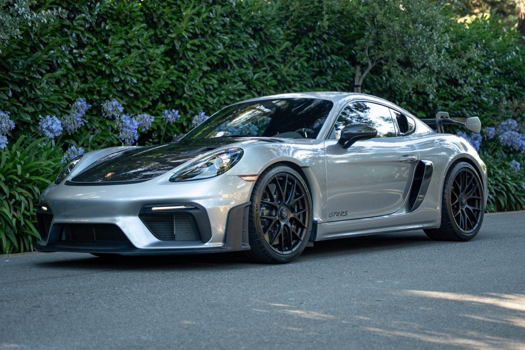 2023 718 Cayman GT4 RS photo 2