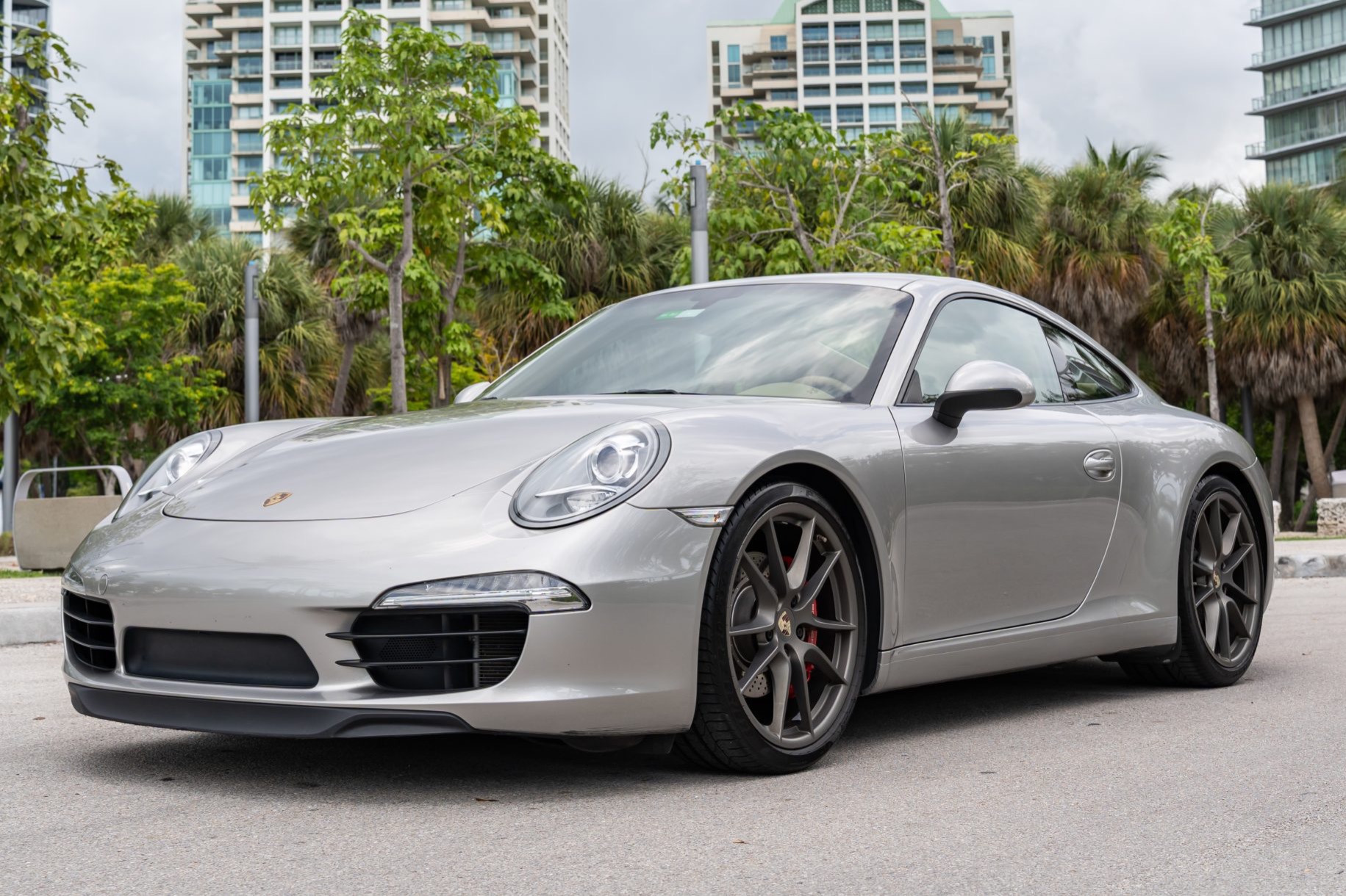 2013 911 Carrera S photo 2