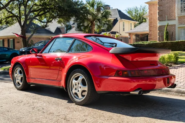 2021 911 Carrera photo 2