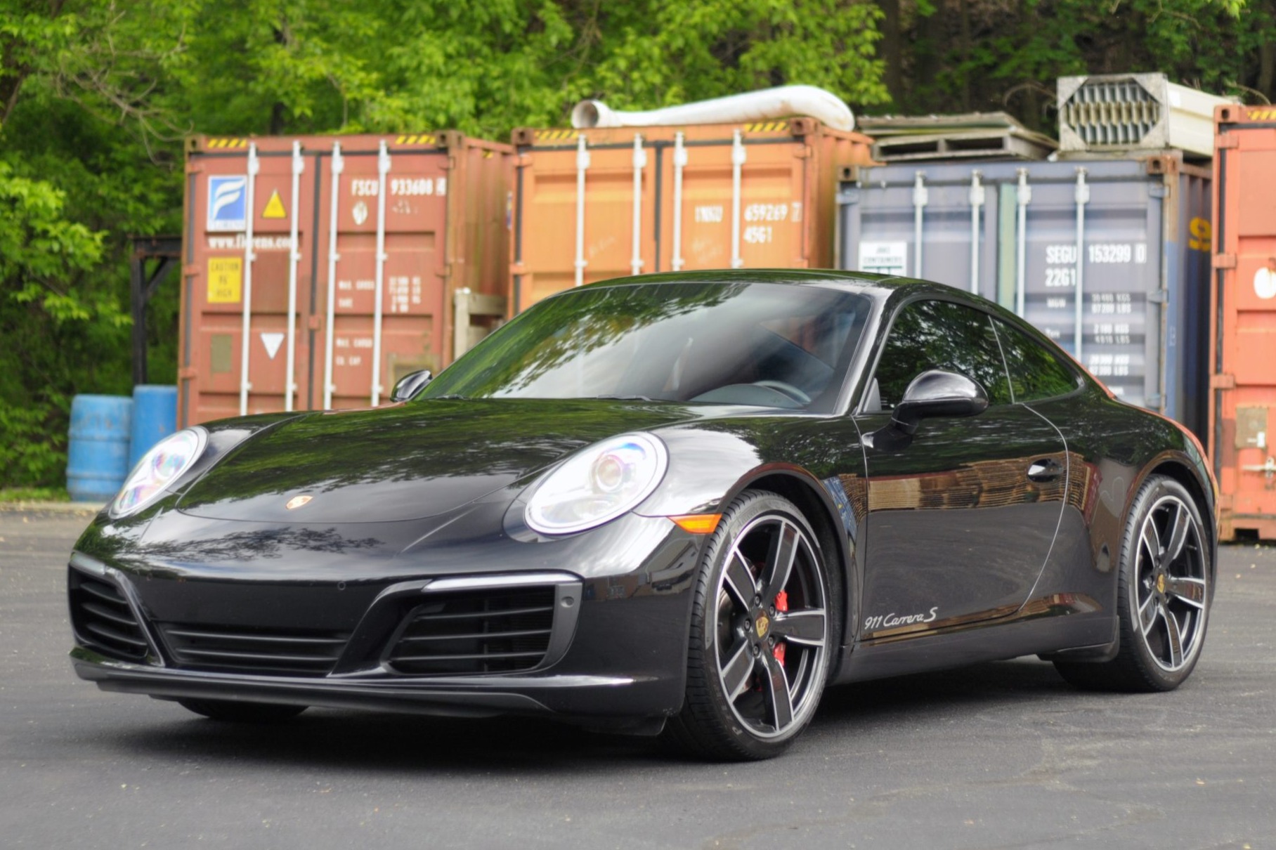 2017 911 Carrera S photo 2