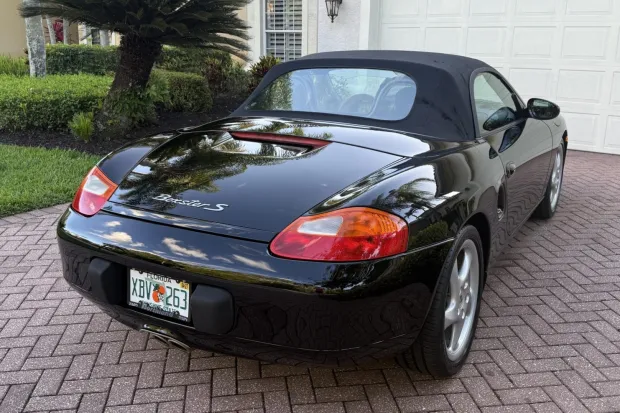 2001 Boxster S photo 2