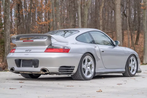 2003 911 GT2 photo 2