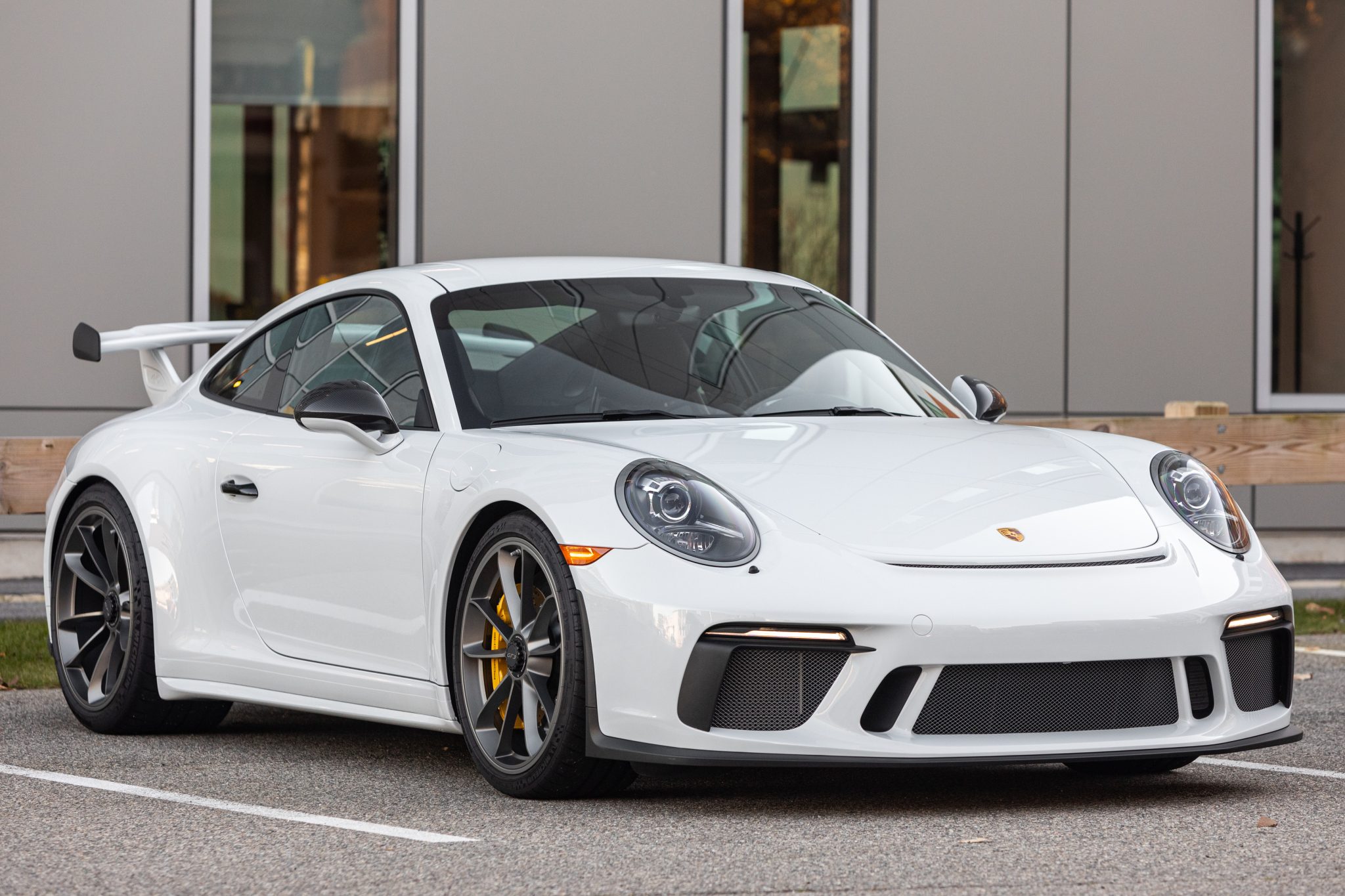 2018 911 GT3 photo 2
