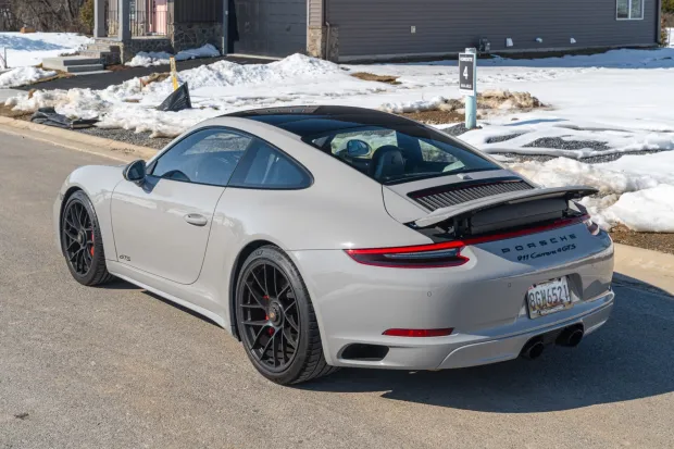 2018 911 Carrera 4 GTS photo 2