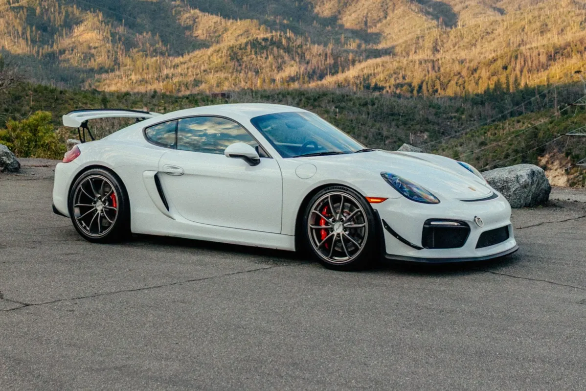2016 Porsche 718 Cayman GT4