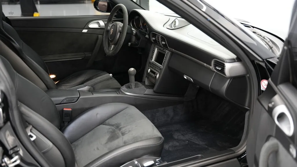 2007 911 GT3 photo 2