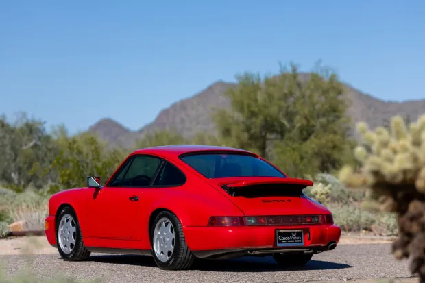 2019 911 Carrera S photo 2