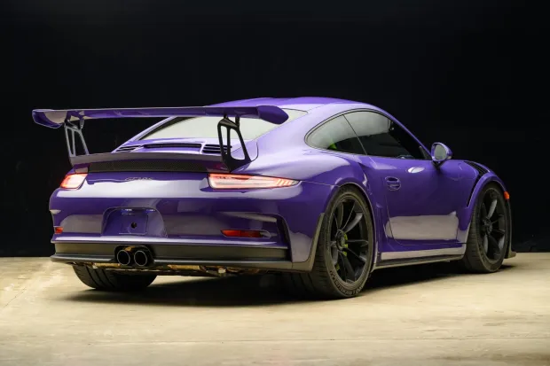 2016 911 R photo 2