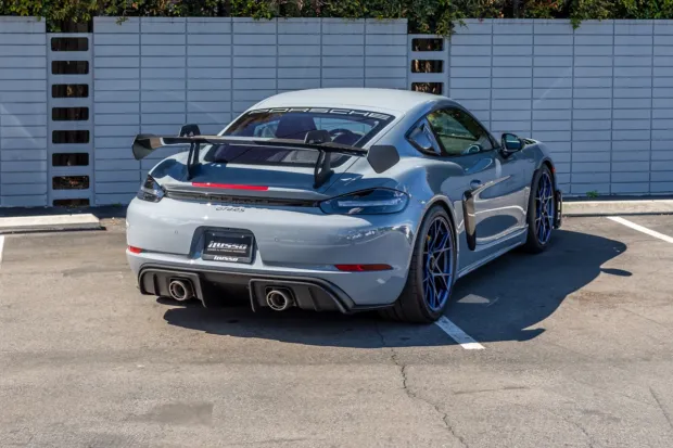 2024 718 Cayman GT4 RS photo 2