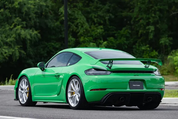 2022 718 Cayman GT4 photo 2