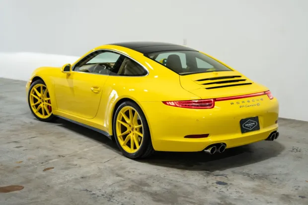 2014 911 Carrera 4S photo 2