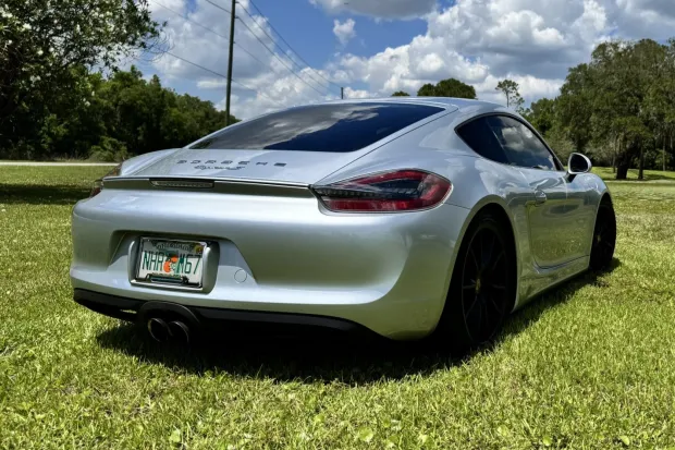 2014 Cayman S photo 2