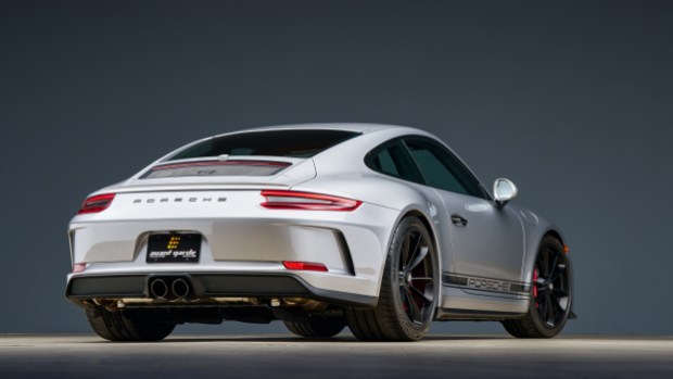 2019 911 GT3 Touring photo 2