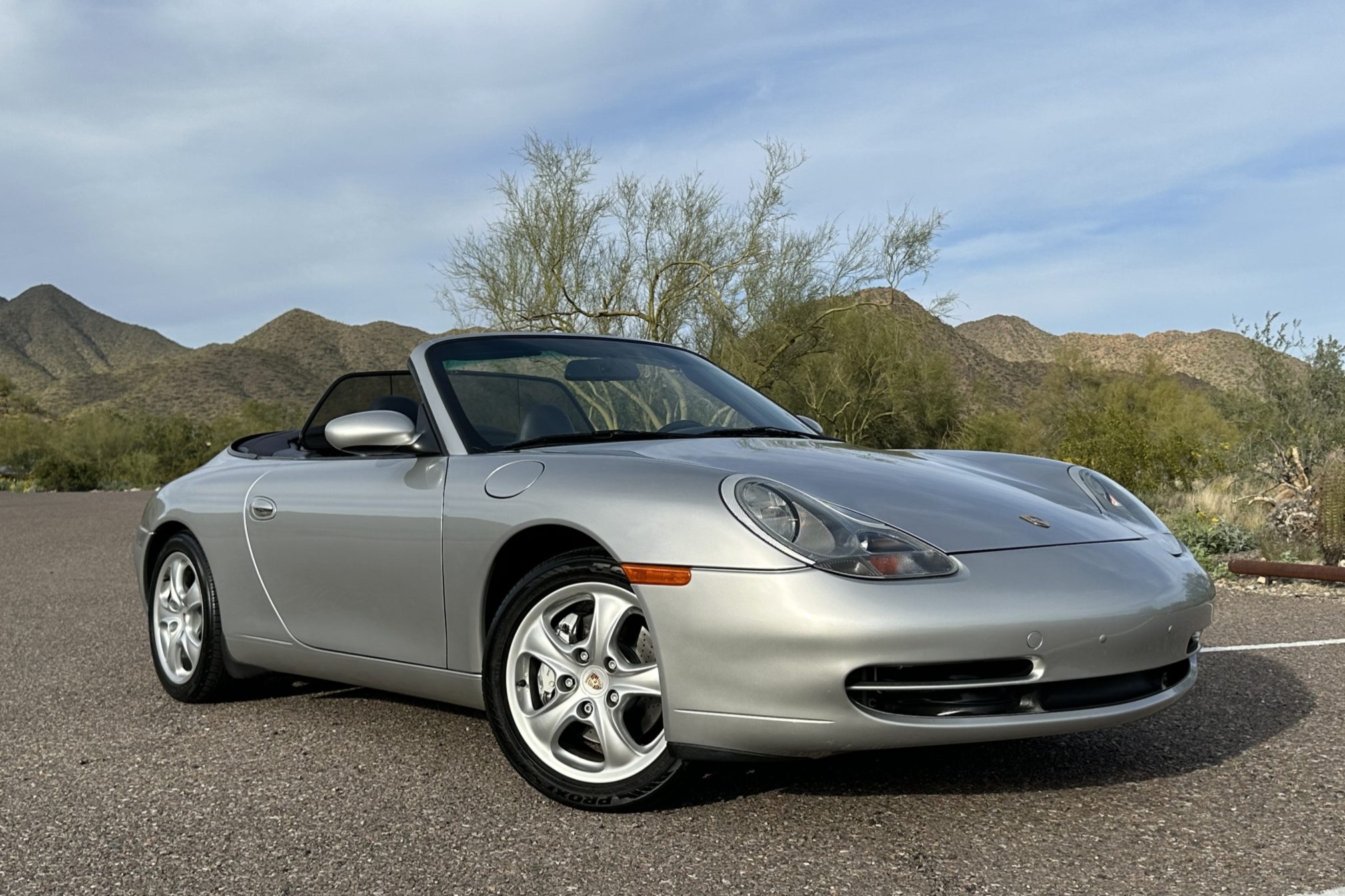 2000 911 Carrera 4 Cabriolet photo 2