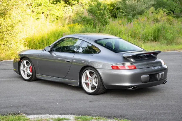 2002 911 Carrera photo 2