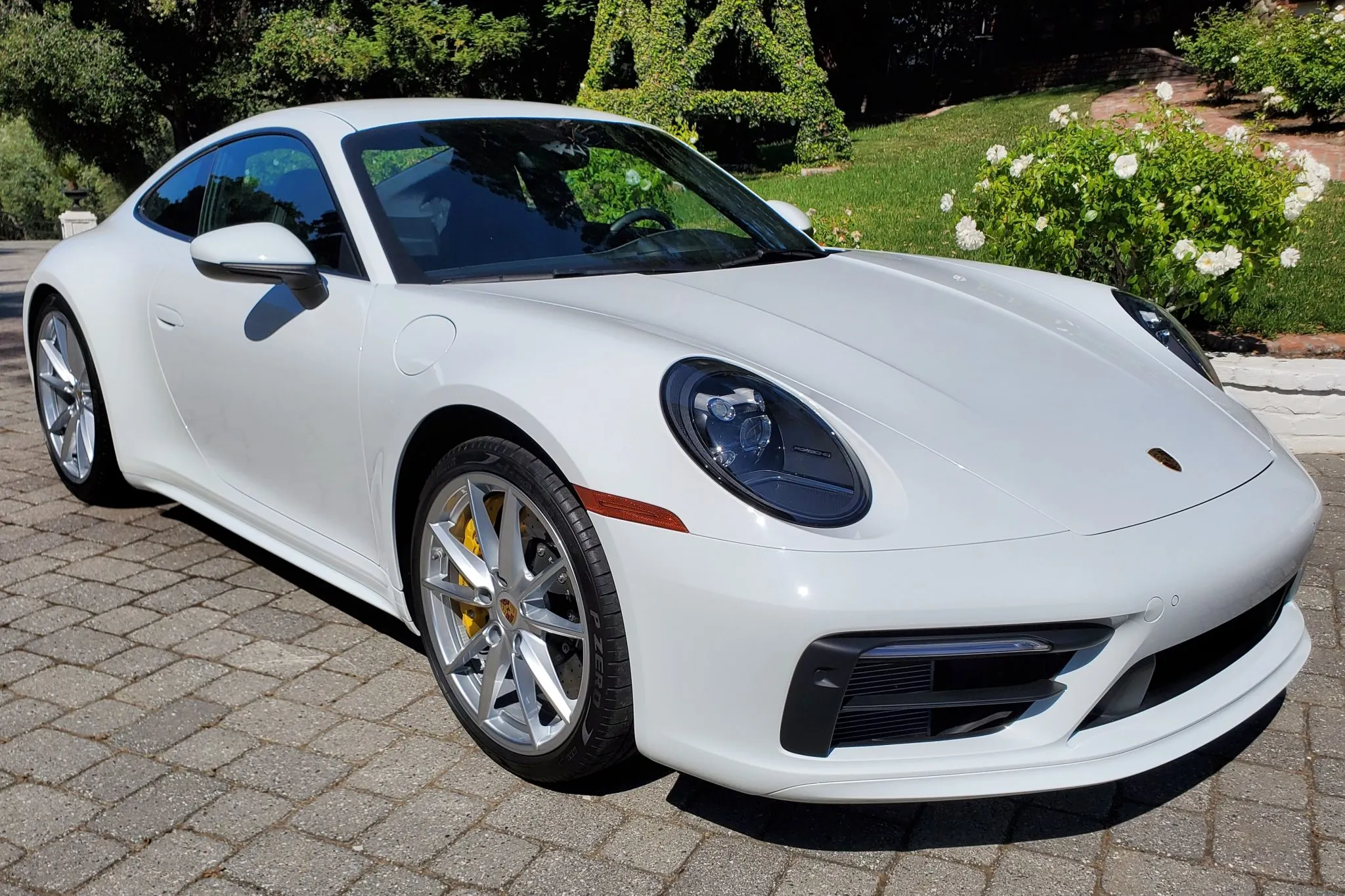 2020 Porsche 911 Carrera