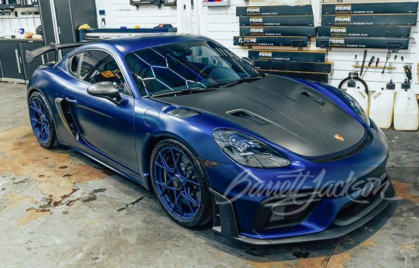 2023 Porsche 718 Cayman GT4 RS