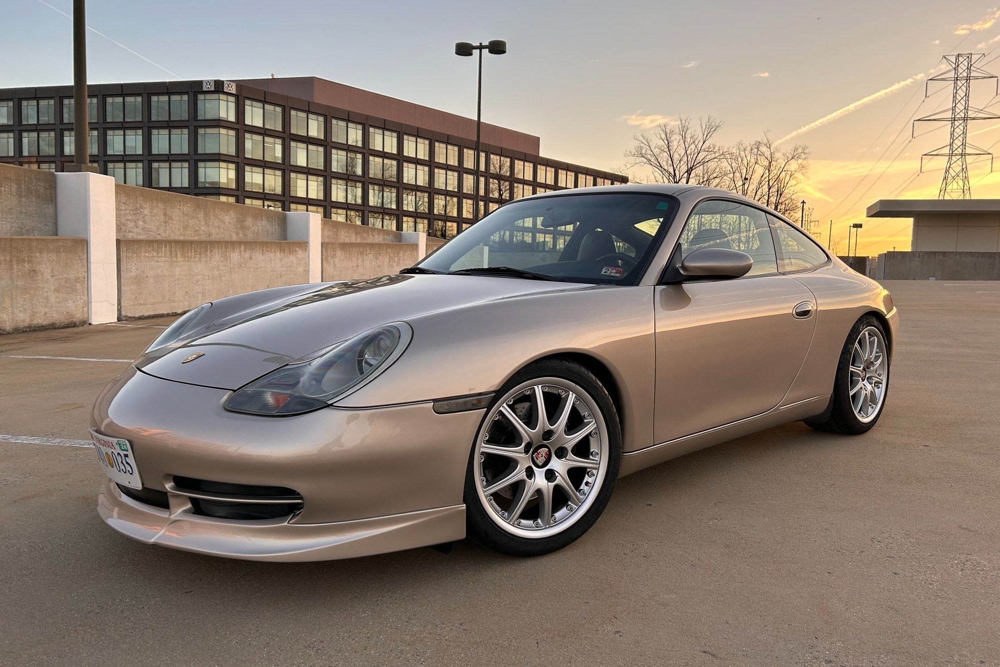 2000 911 Carrera photo 2