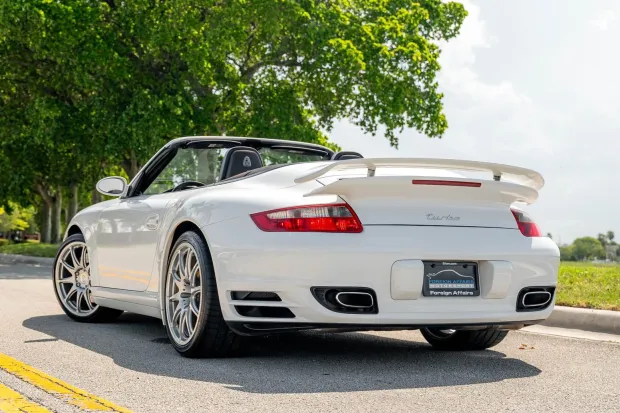 2008 911 Turbo photo 2