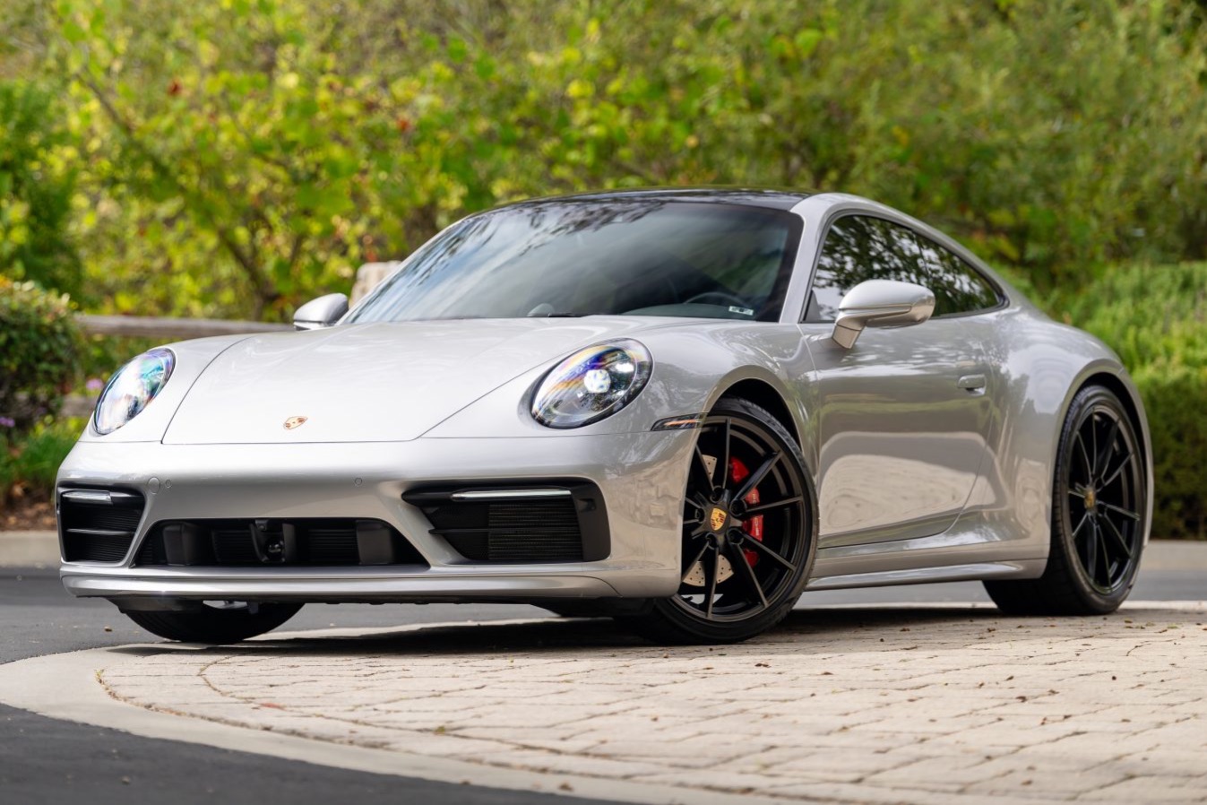 2020 911 Carrera 4S photo 2