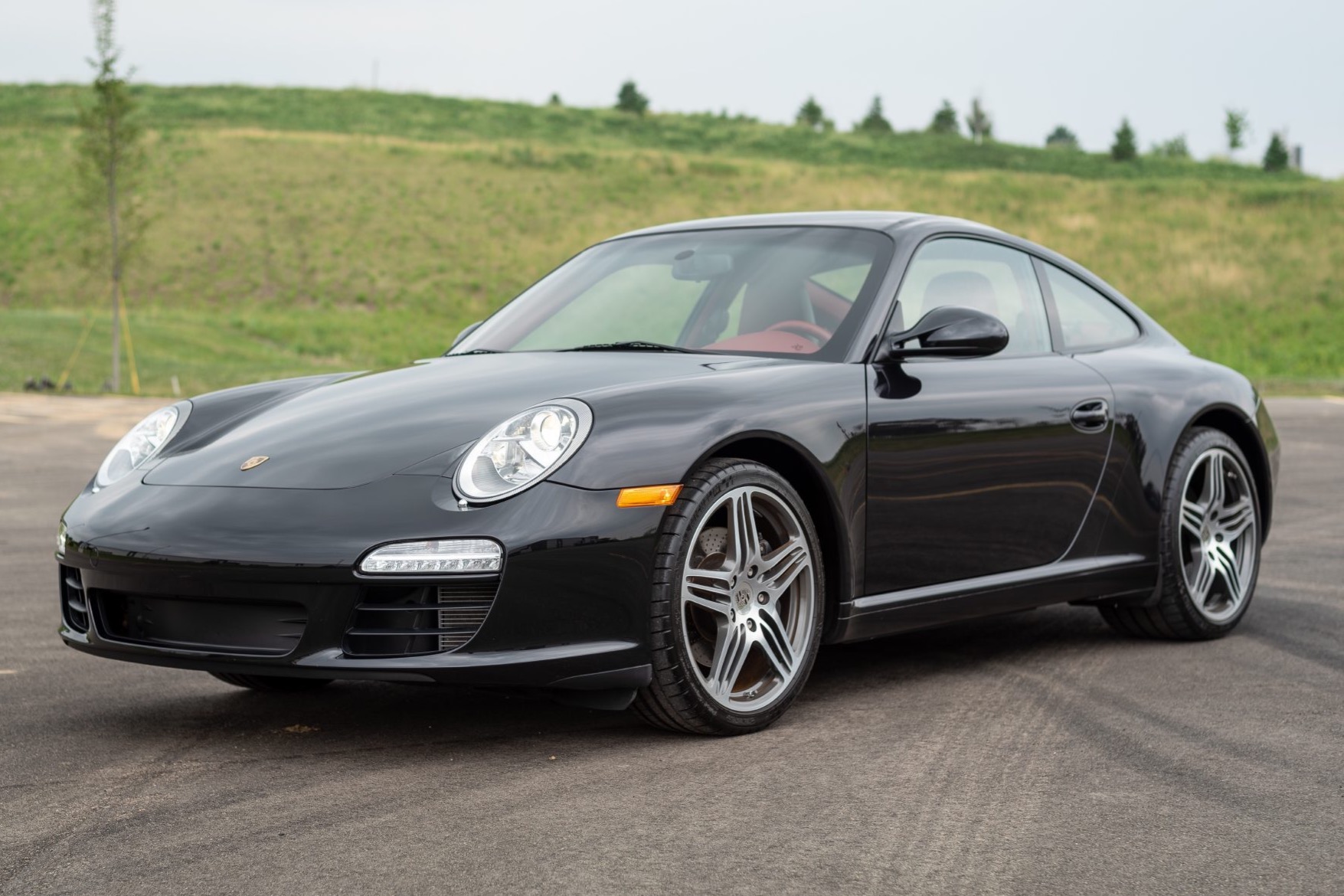 2010 911 Carrera photo 2