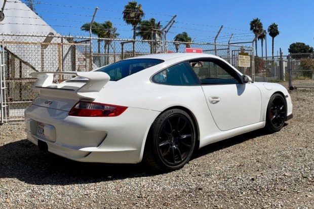 2007 911 GT3 photo 2