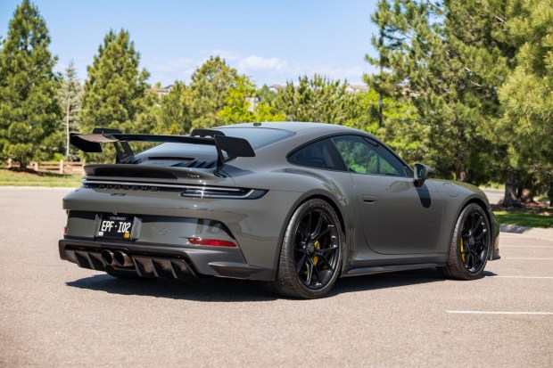 2022 911 GT3 photo 2