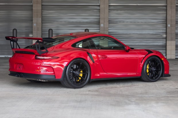 2016 911 GT3 RS photo 2