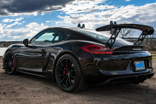 2016 Cayman GT4 photo 2