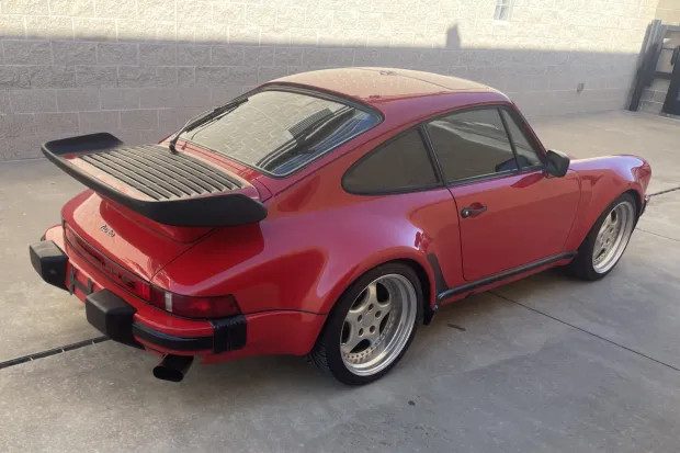 2016 911 Turbo photo 2