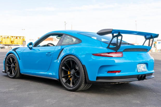 2016 911 GT3 RS photo 2