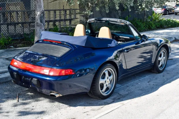 1997 911 Carrera photo 2