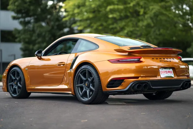 2018 911 Turbo S photo 2