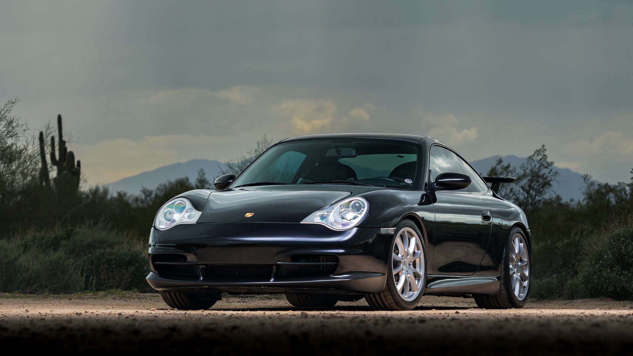 2004 911 GT3 photo 2