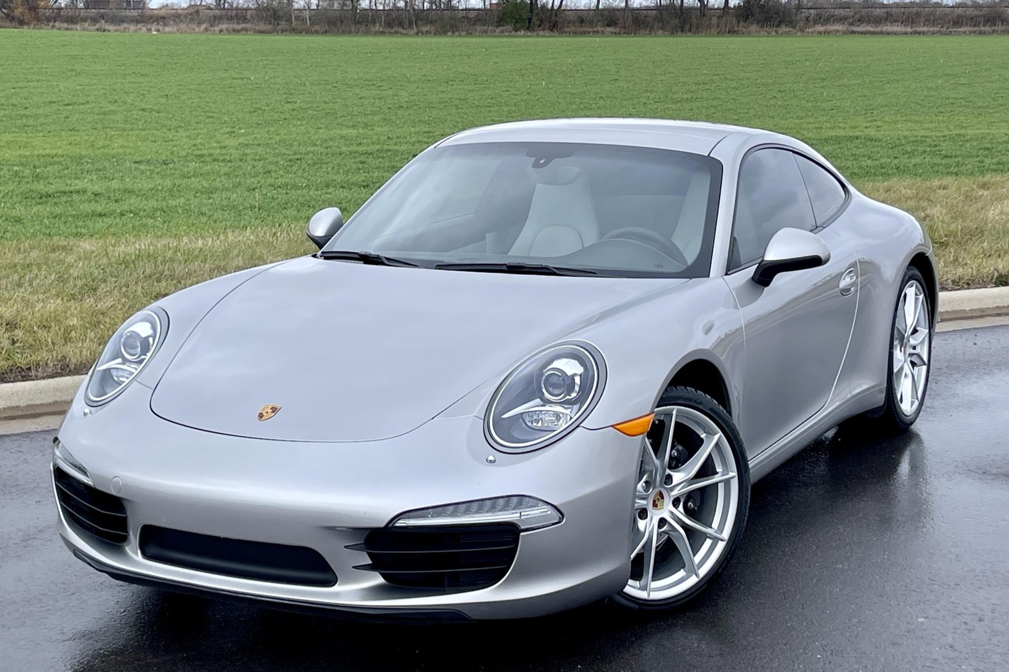 2013 Porsche 911 Carrera