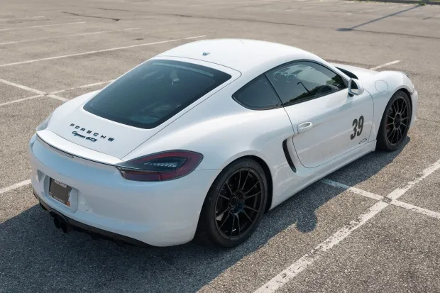 2015 Cayman GTS photo 2