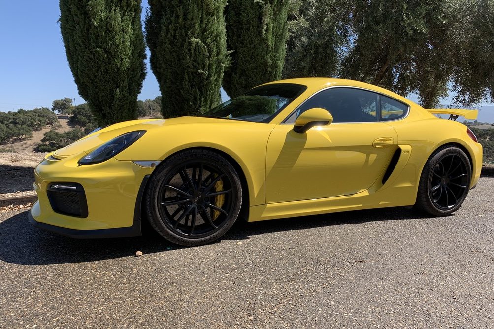 2016 Cayman GT4 photo 2
